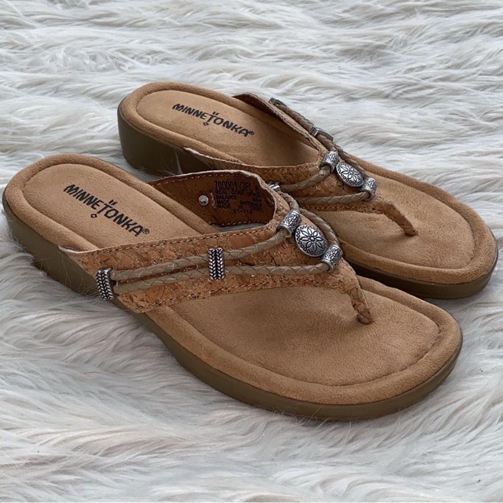 Minnetonka | Silverbay Sandal in Cork Beige